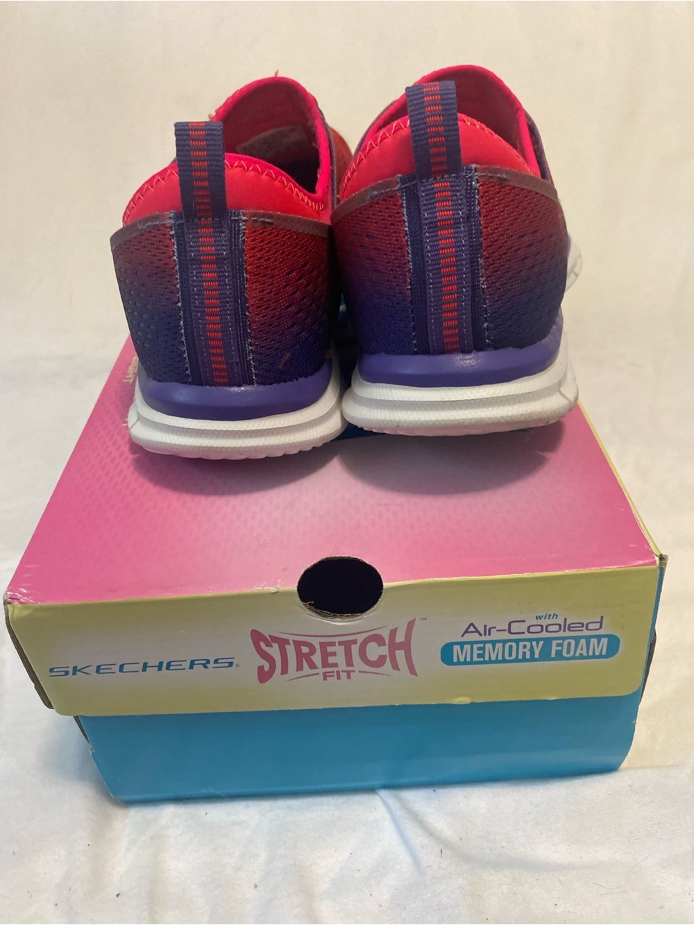 Skechers Glider Fearless Purple Pink Stretch-Fit Athletic Sneaker 9 - Picture 6 of 7